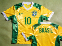 巴西国家队黄绿色球衣